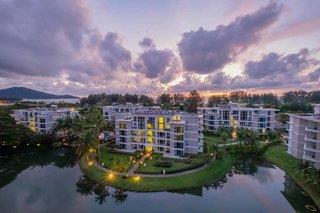 May Khao Beach - Splash Beach Resort
